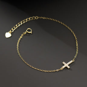 Pulseira Feminina Aurora Cross – Pingente Delicado de Cruz Banhada em Ouro [COMPRE 1 LEVE 2]